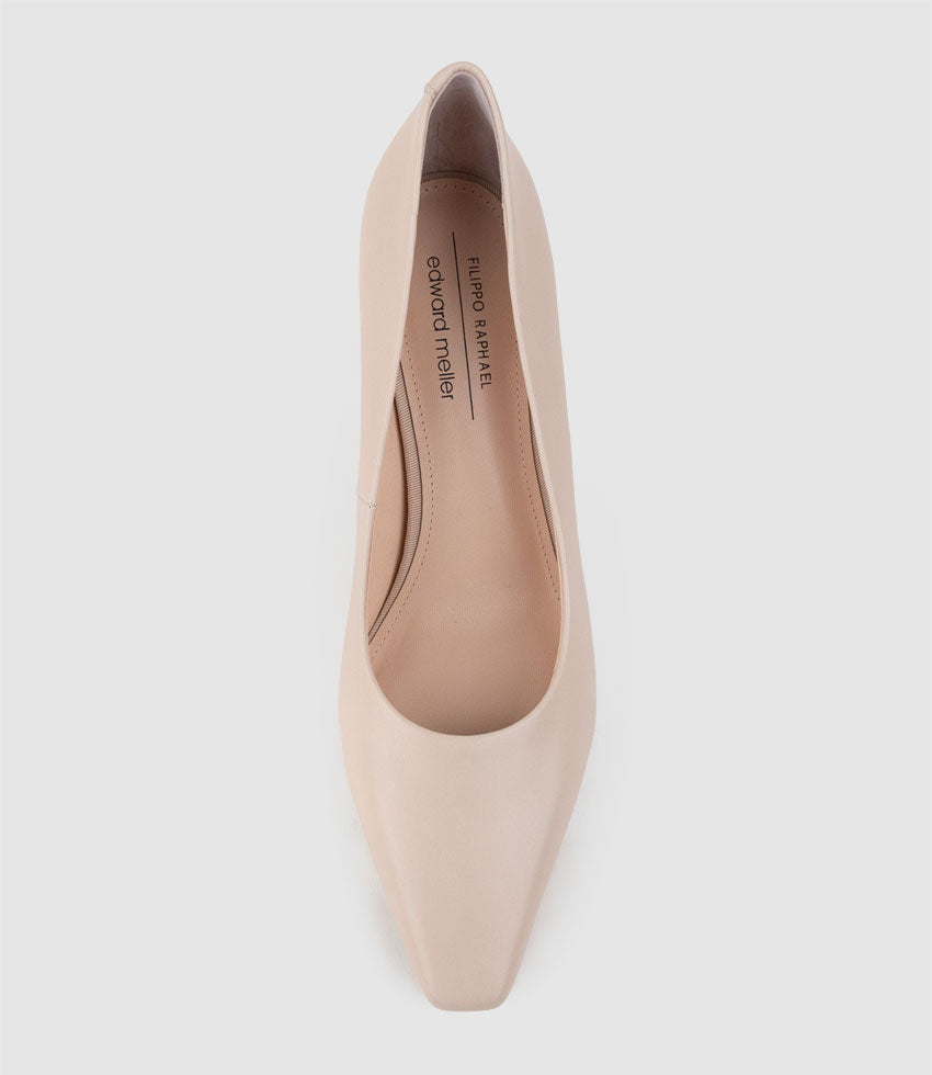 ARIEL75 Chiselled Pump in Shell Calf - Edward Meller