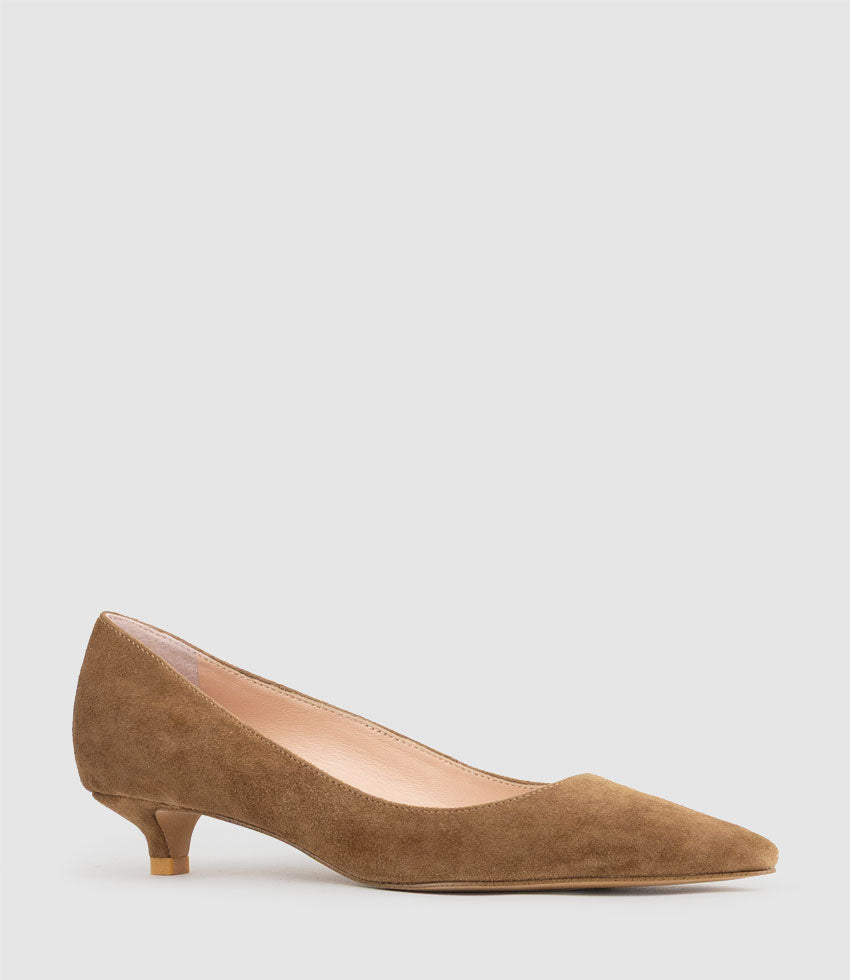 ELMA30 Pointed Pump in Tan Suede - Edward Meller