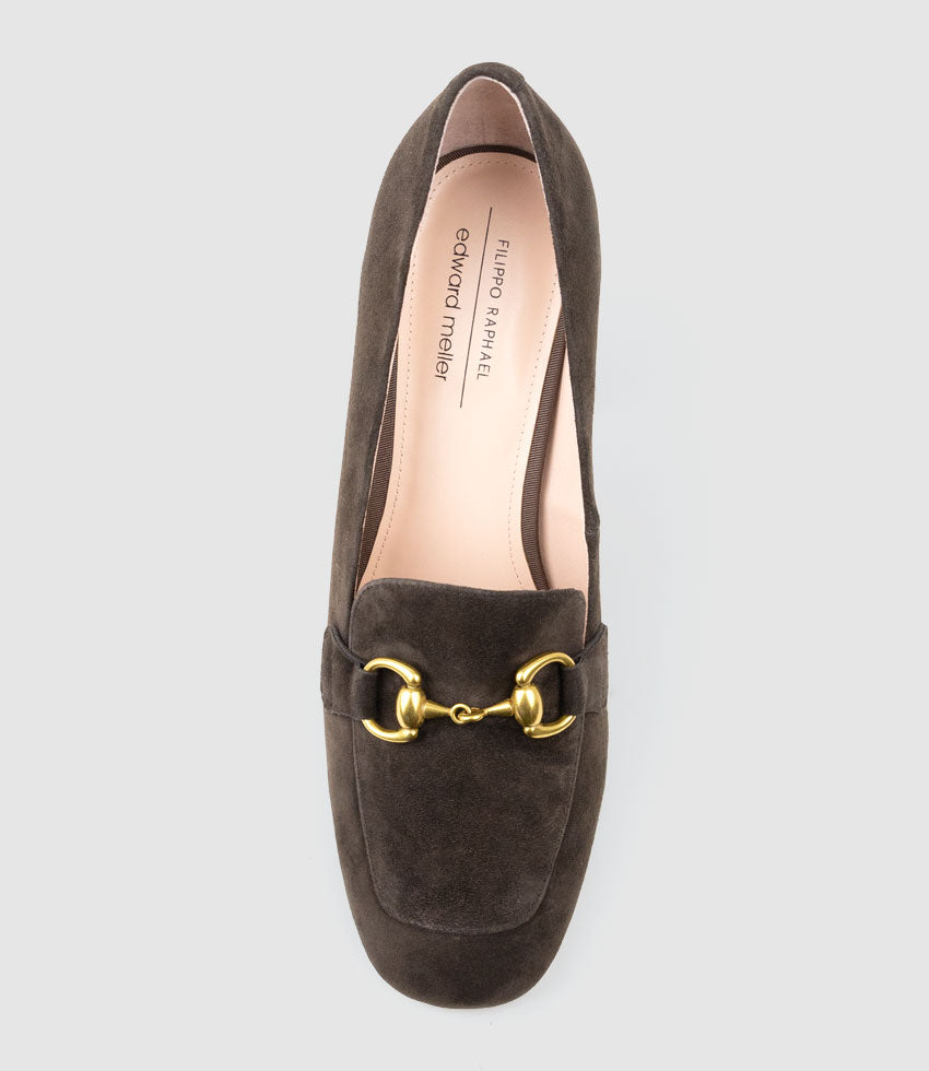 HADLEY85 Heeled Loafer in Chocolate Suede