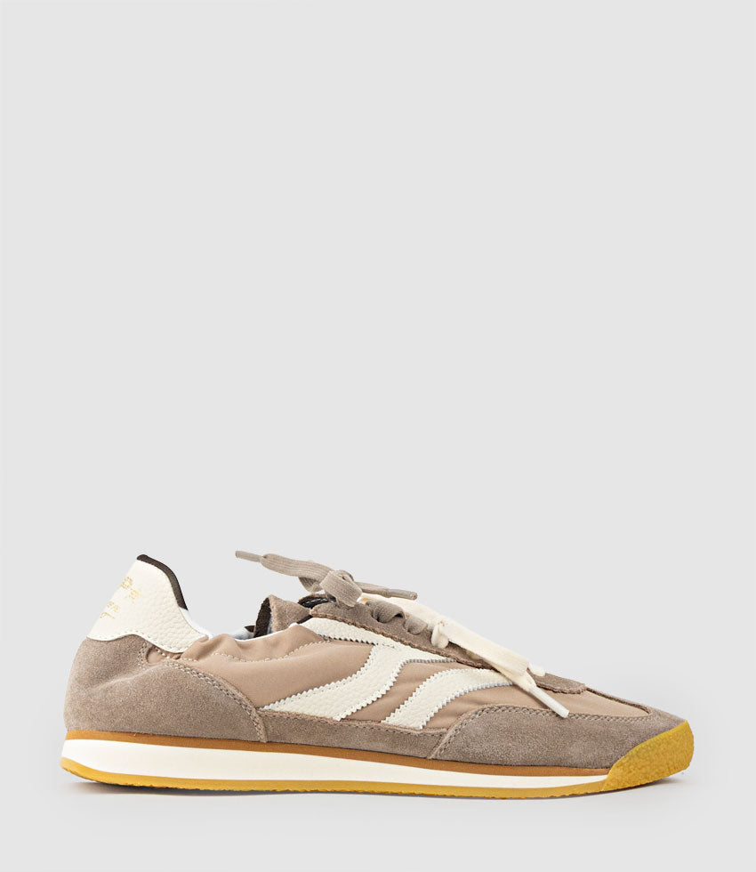 JOVIAL Elastic Sneaker in Neutral Combo