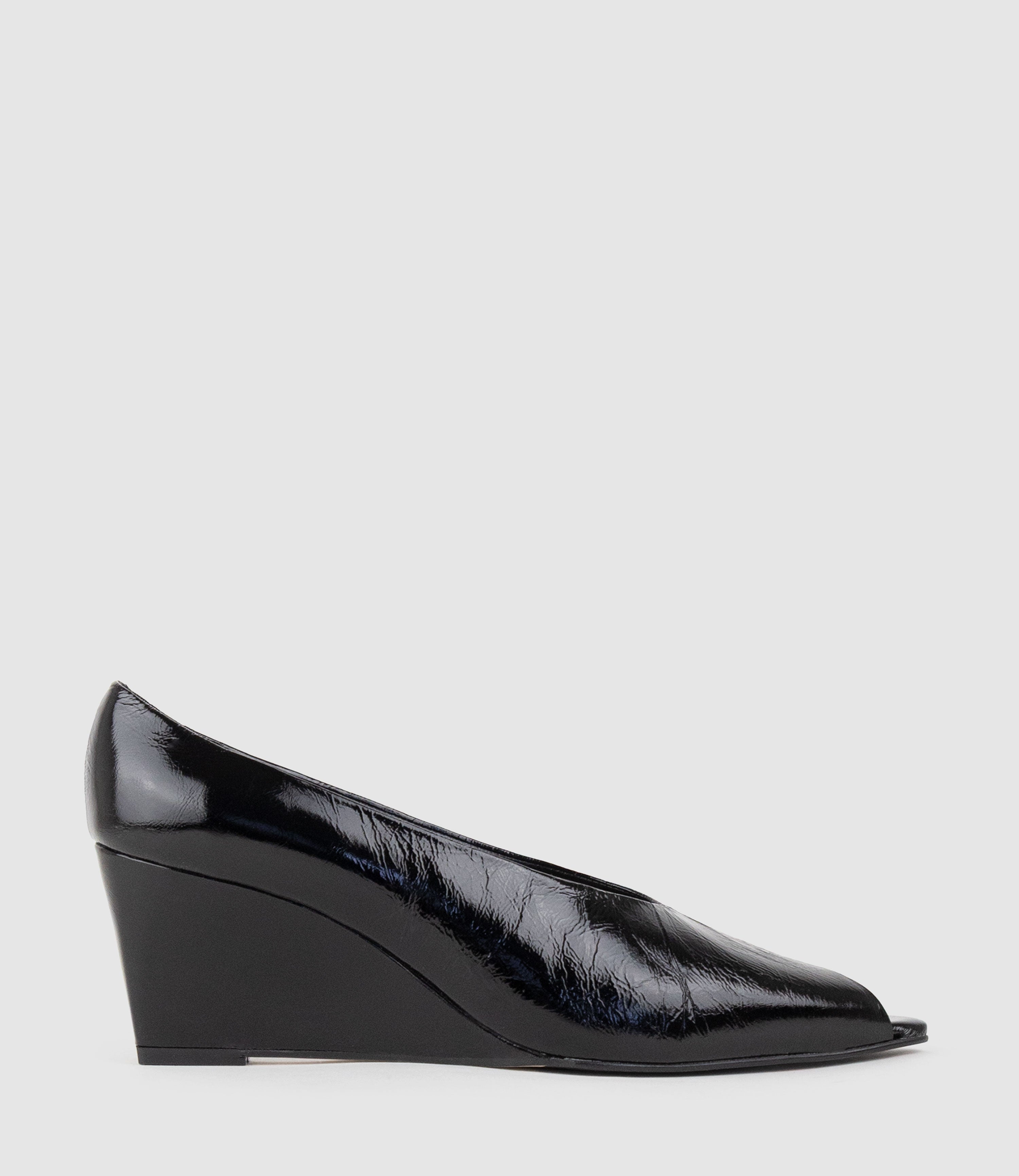 LANVERE65 Peep Toe Pump on Wedge in Black Crinkle Patent