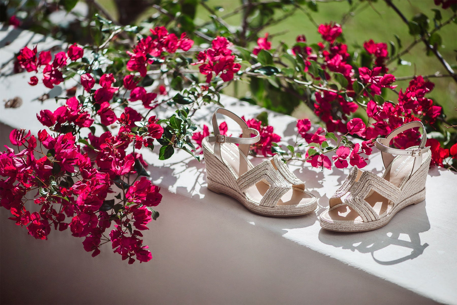 MOTIF Geometric Weave High Espadrille in Gold