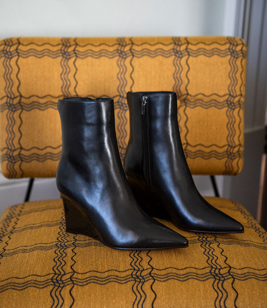 ZALORA85 Ankle Boot on Wedge in Black - Edward Meller