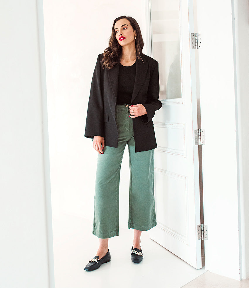 GIANI Loafer with Chain in Navy - Edward Meller