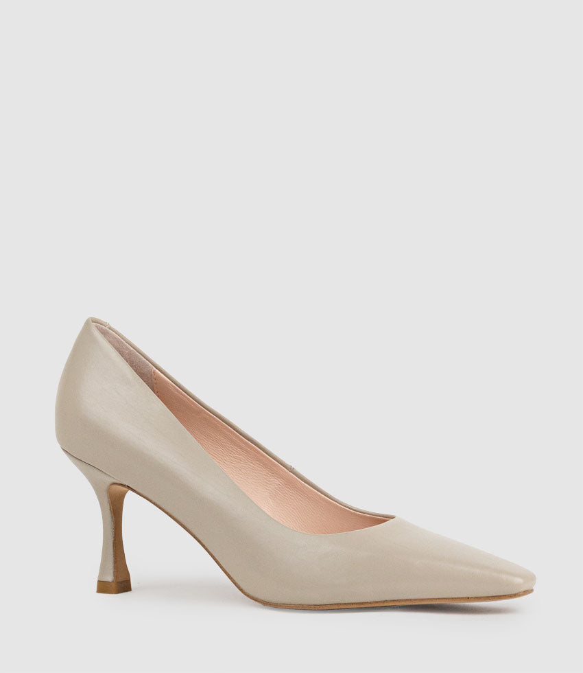 ARIEL75 Chiselled Pump in Ash Calf - Edward Meller