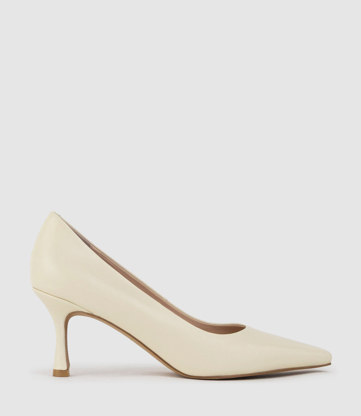 ARIEL75 Chiselled Pump in Offwhite Calf - Edward Meller