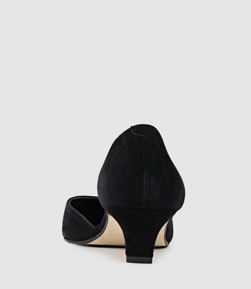 BASTILLA40 DOrsay Pump in Black Suede