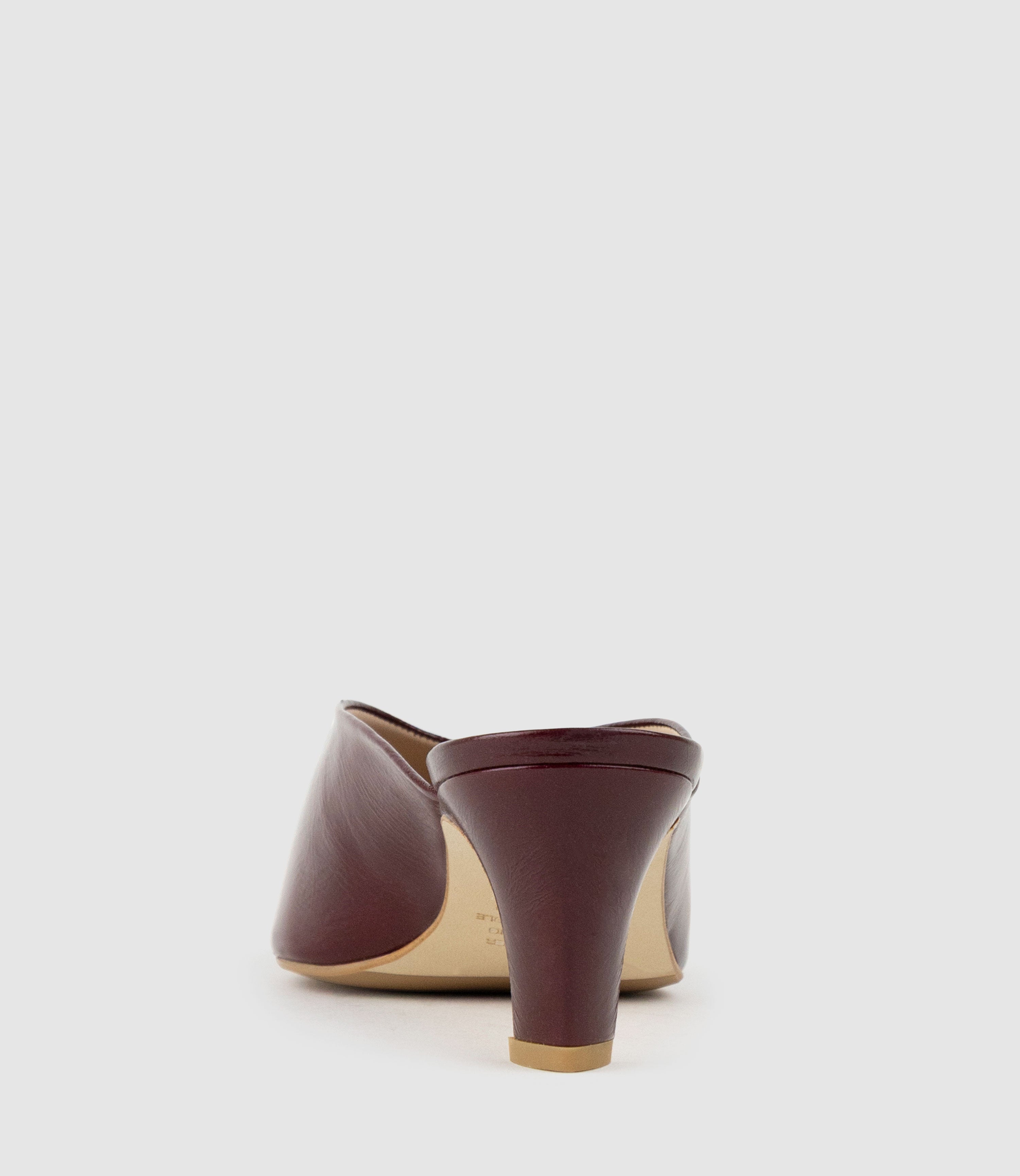BASTILLE55 Closed Toe Slide in Burgandy Crinkle Patent