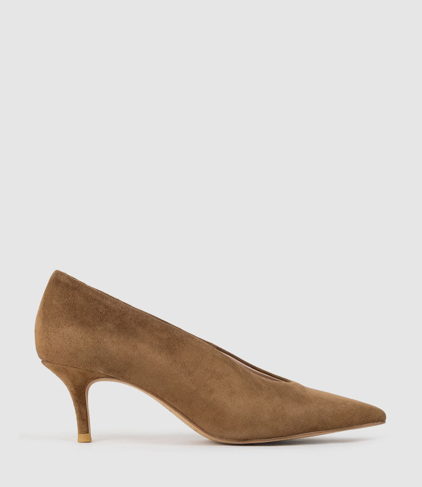 CORA60 Choked Pointed Pump in Tan Suede - Edward Meller