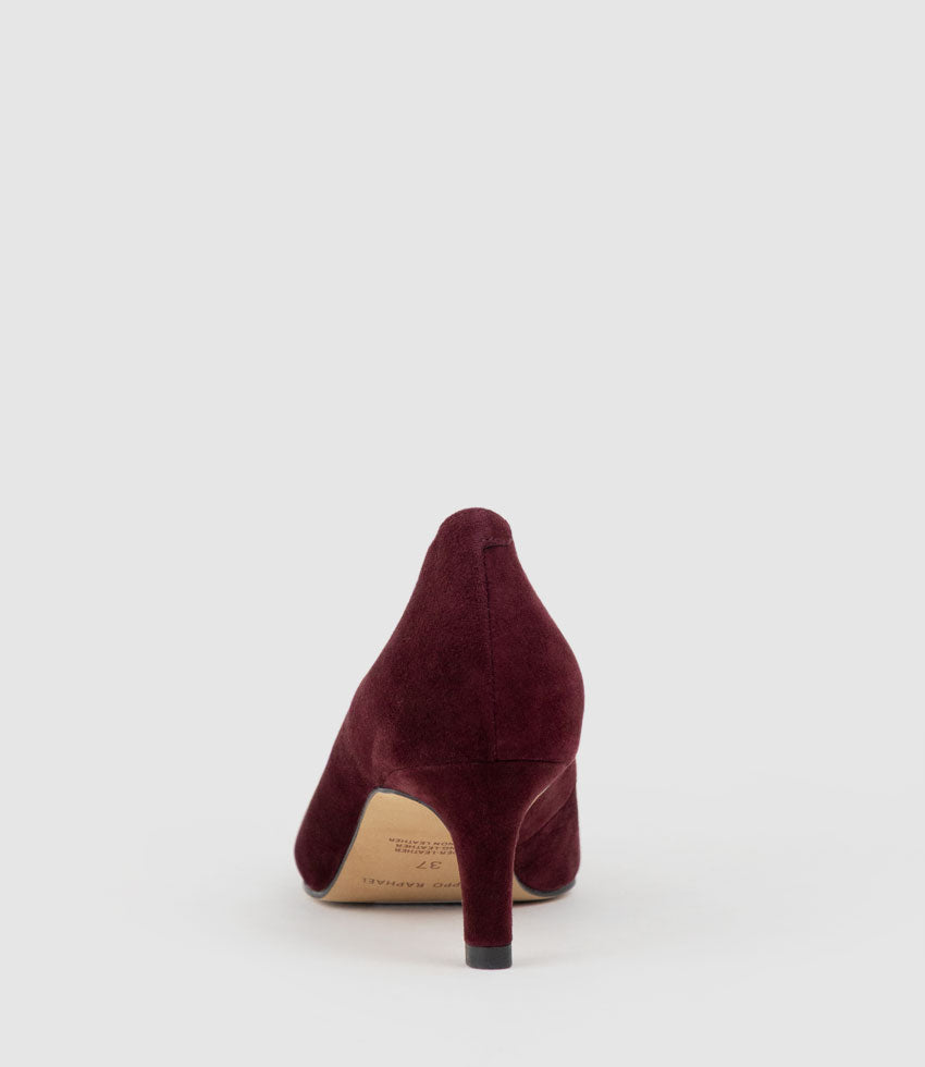 COSETTE55 Choked Up Pump in Wine Suede - Edward Meller
