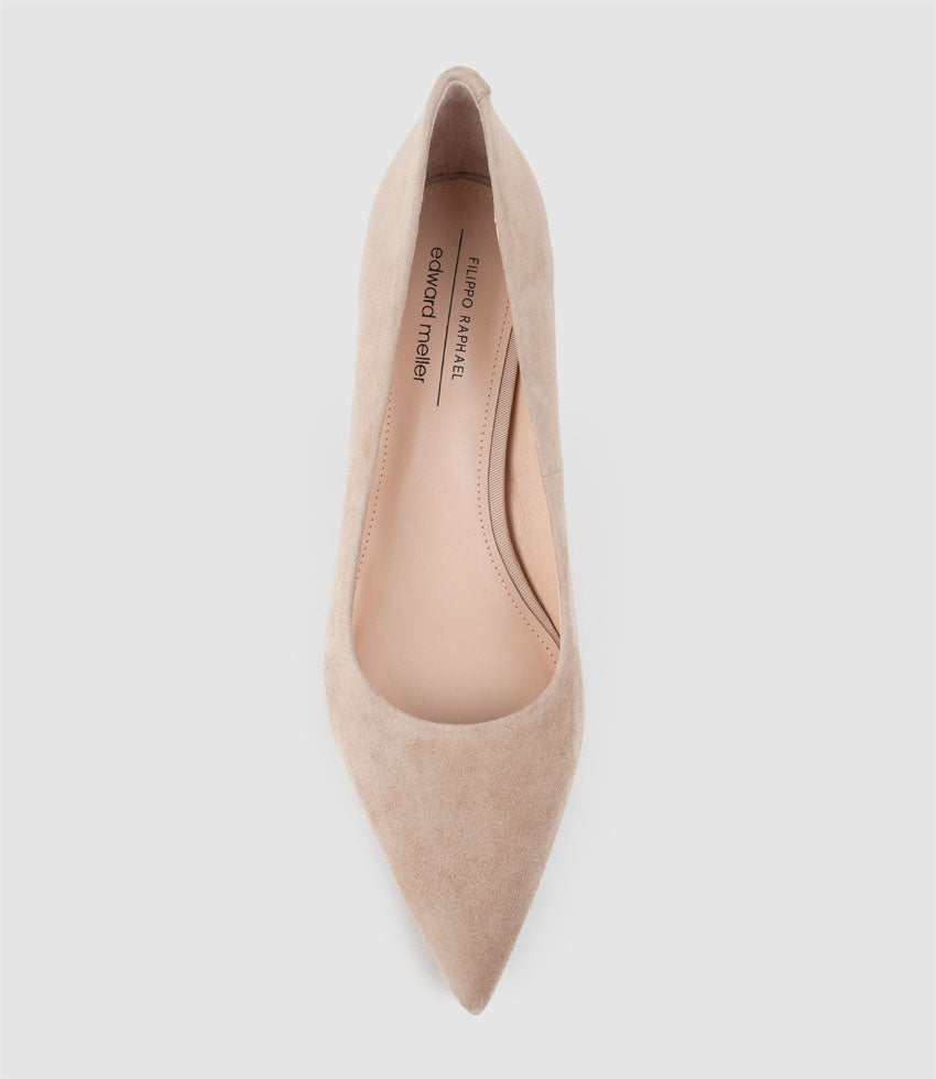 DIYU70 Pointed Pump in Nude Suede - Edward Meller