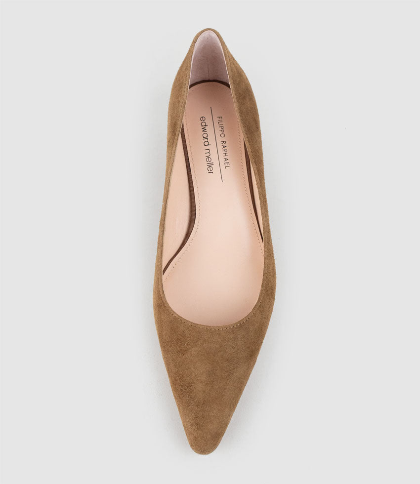 ELMA30 Pointed Pump in Petal Suede - Edward Meller