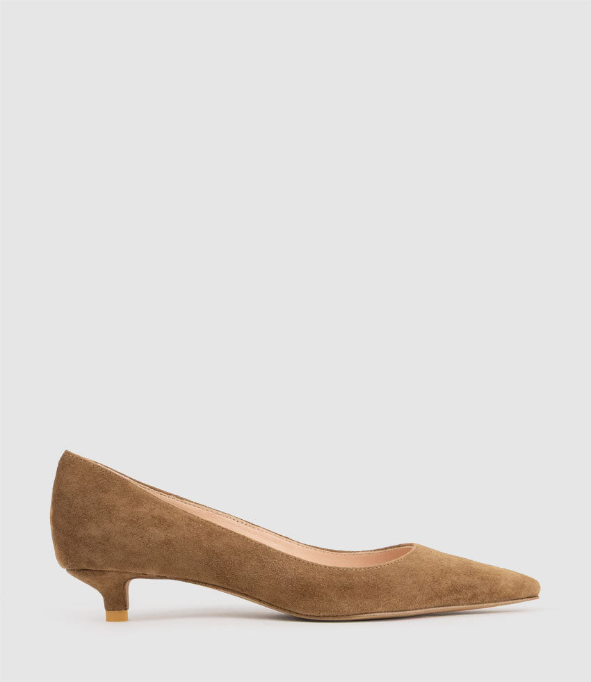 ELMA30 Pointed Pump in Tan Suede - Edward Meller