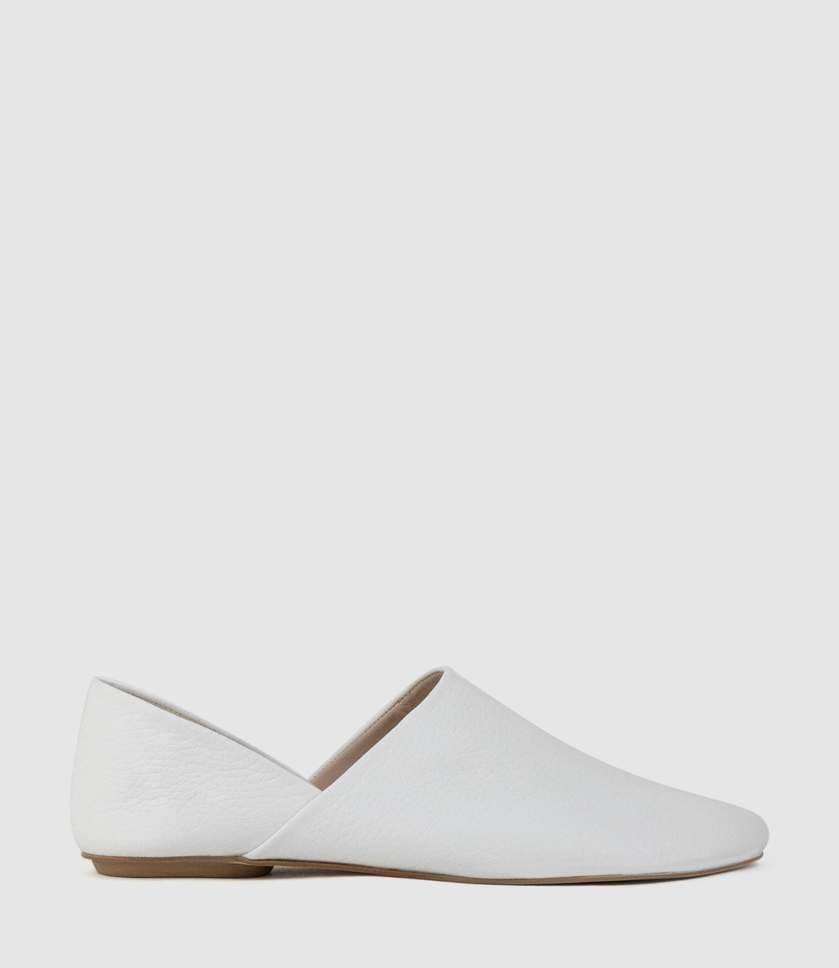 EMANUEL Slip-on with Collapsable Back in White