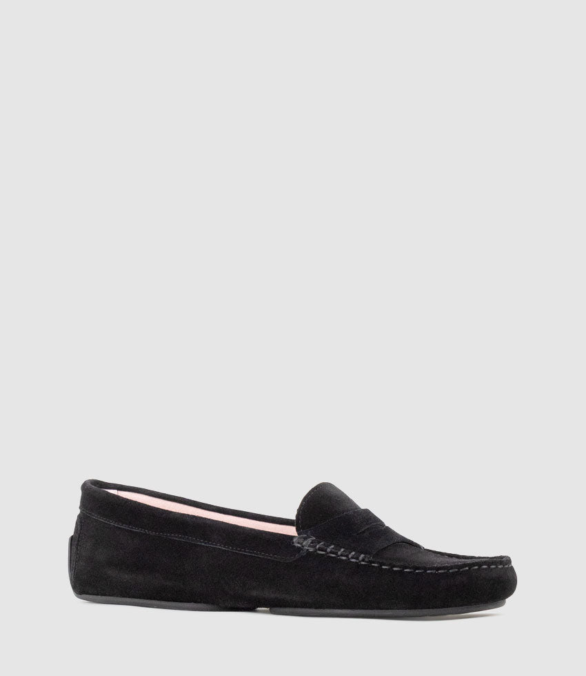 GAMET Loafer with Stitching in Black Suede