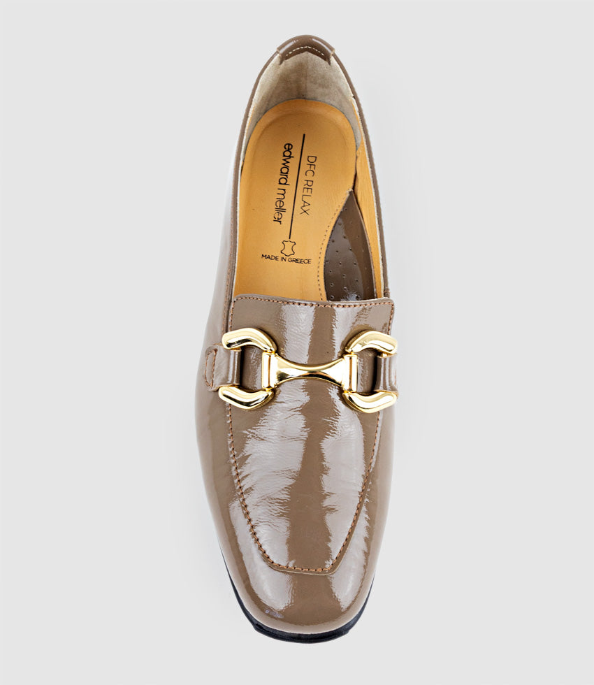 GWEN Comfort Loafer with Trim in Taupe Patent - Edward Meller