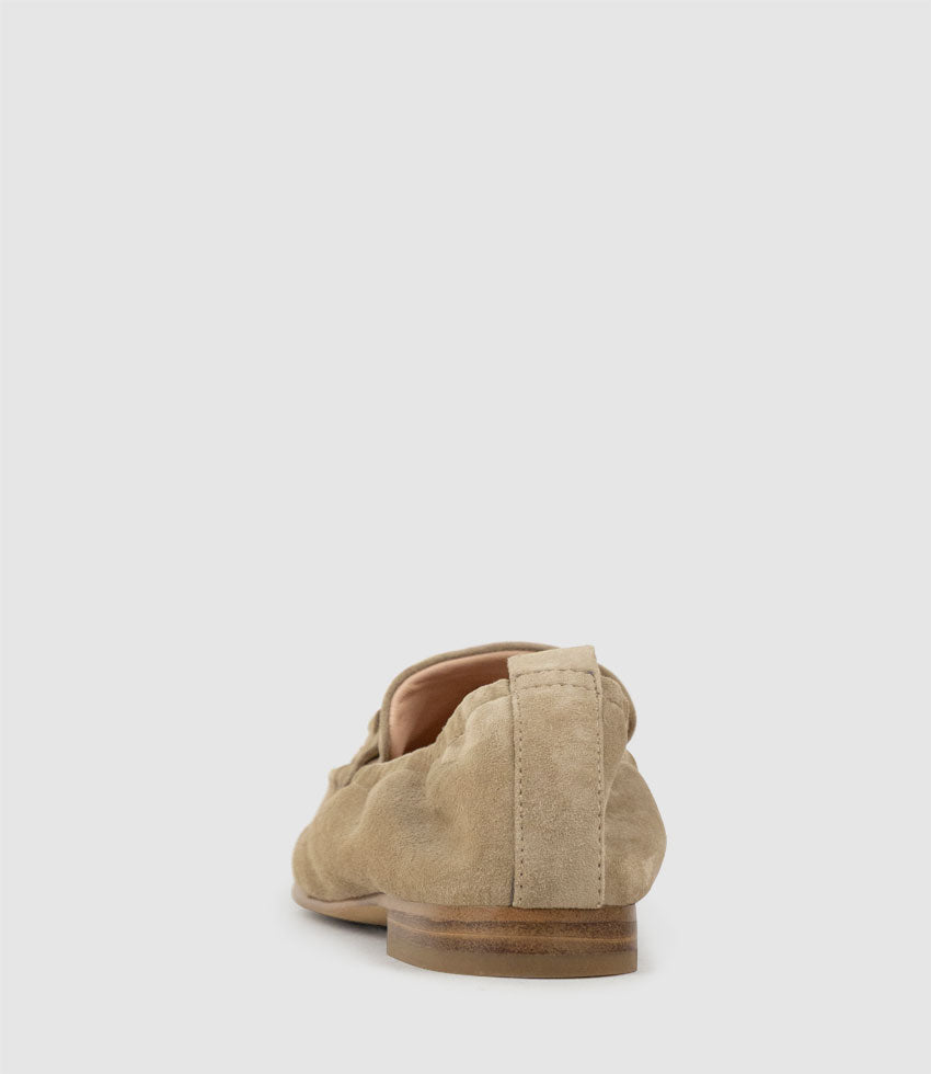 HARLOW Elastic Back Moccasin in Camel Suede