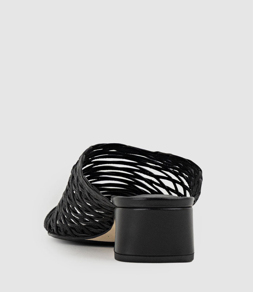 ILLIA45 Woven Slide in Black | Edward Meller