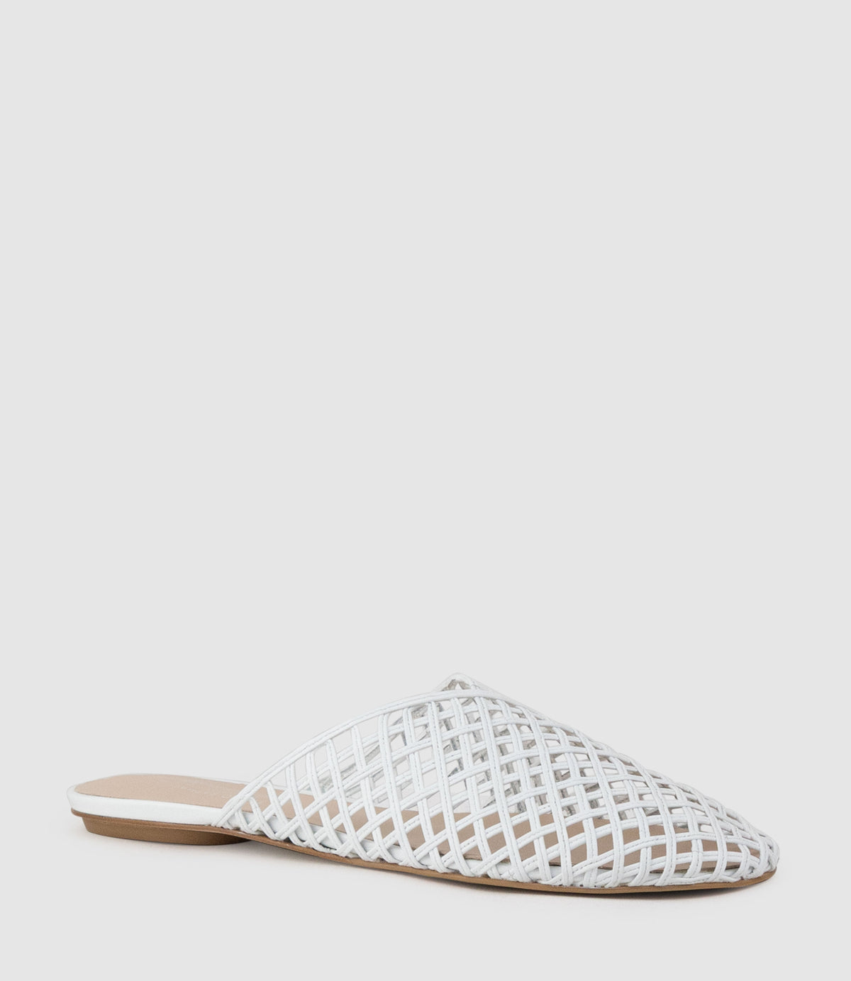 INDOLA Closed Toe Lattice Slide in White