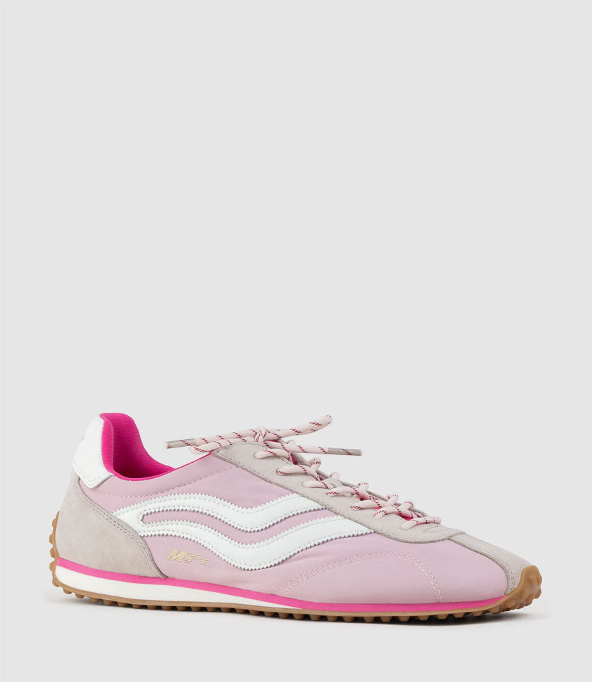JAMILLA Wave Sneaker in Strawberry Combo