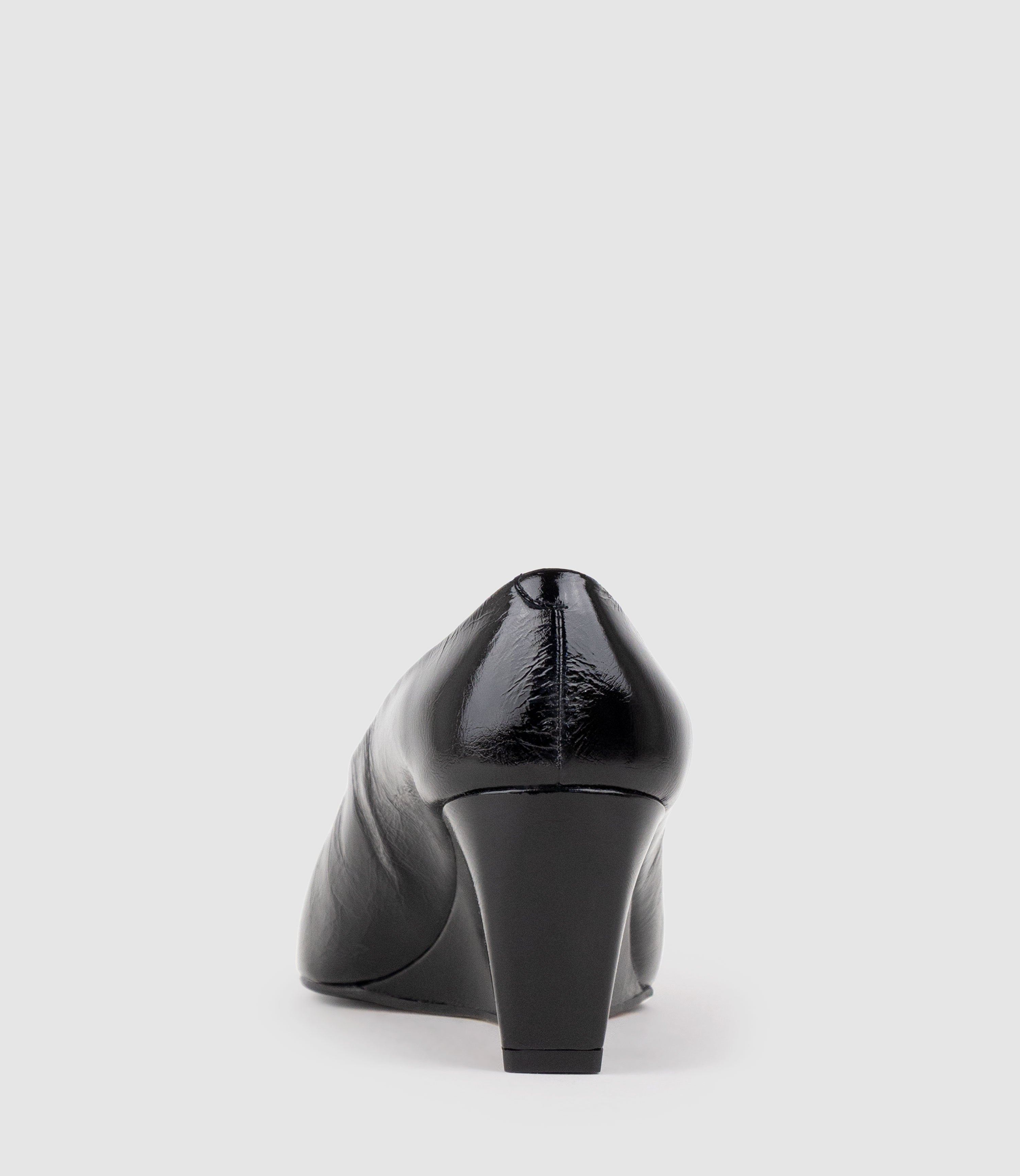 LANVERE65 Peep Toe Pump on Wedge in Black Crinkle Patent