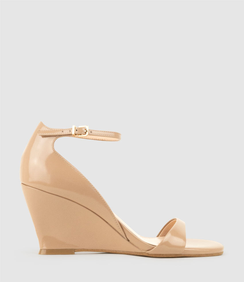 SAKURA75 Sandal on Wedge in Nude High Shine - Edward Meller