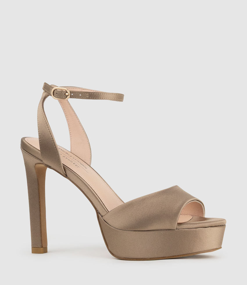 SELMA110 Open Toe Platform Sandal in Gold Silk - Edward Meller