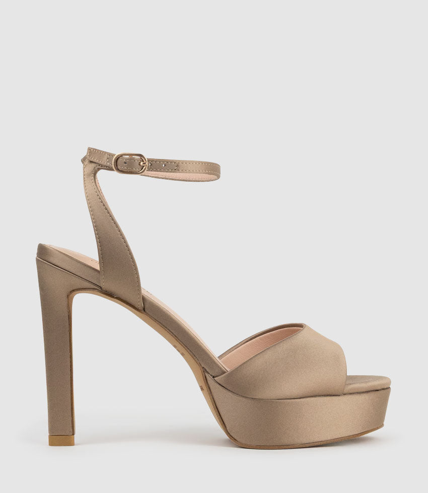SELMA110 Open Toe Platform Sandal in Gold Silk - Edward Meller