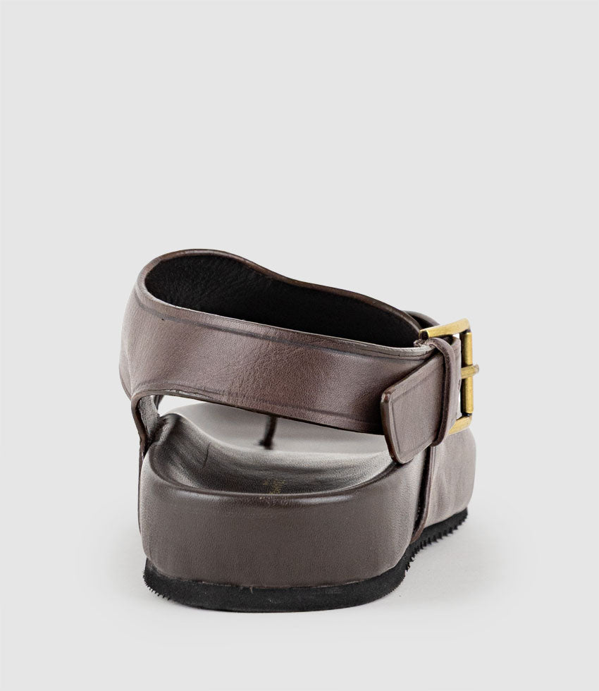 TAMRYN Crossover Sandal with Toe Thong in Brown - Edward Meller