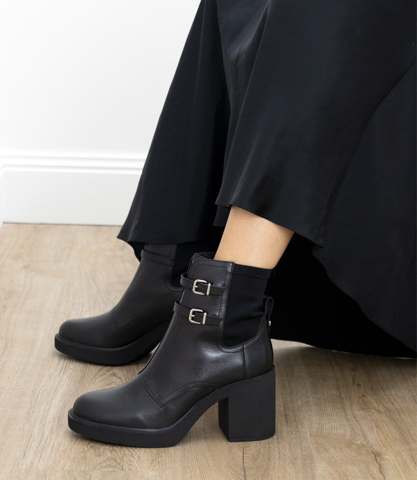 URBAN85 Ankle Boot on Unit in Black Calf