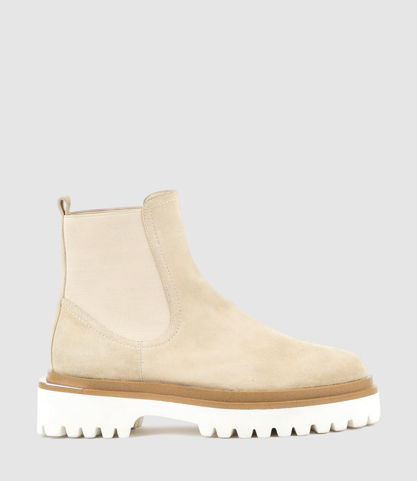 WILMOTT Chukka Boot on EVA Sole in Sand Suede - Edward Meller