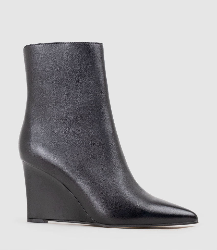 ZALORA85 Ankle Boot on Wedge in Black - Edward Meller