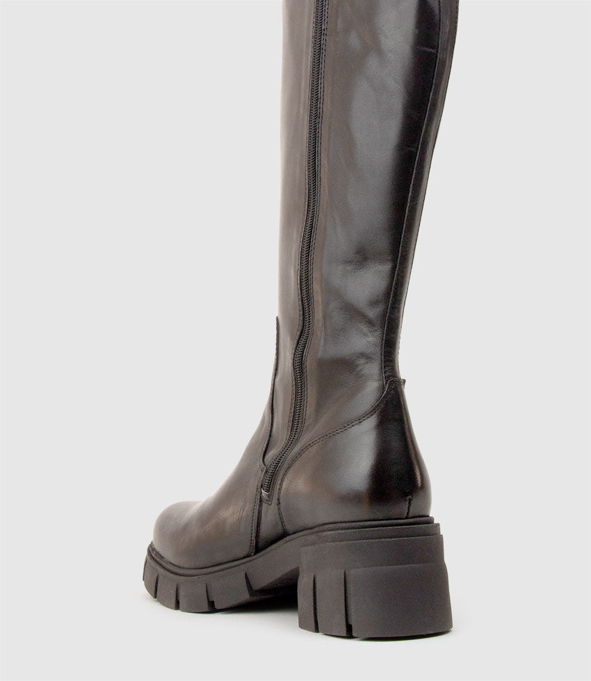 VERGE Knee High Boot with Gusset in Black - Edward Meller
