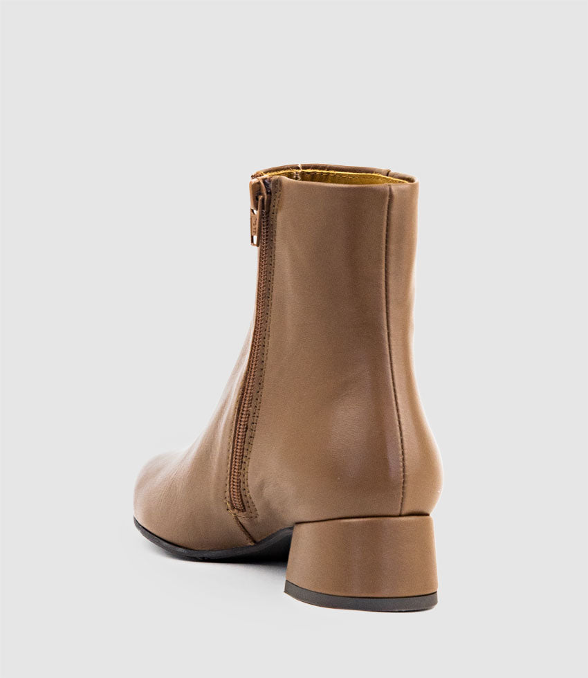ZANA35 Pointed Ankle Boot in Tan - Edward Meller