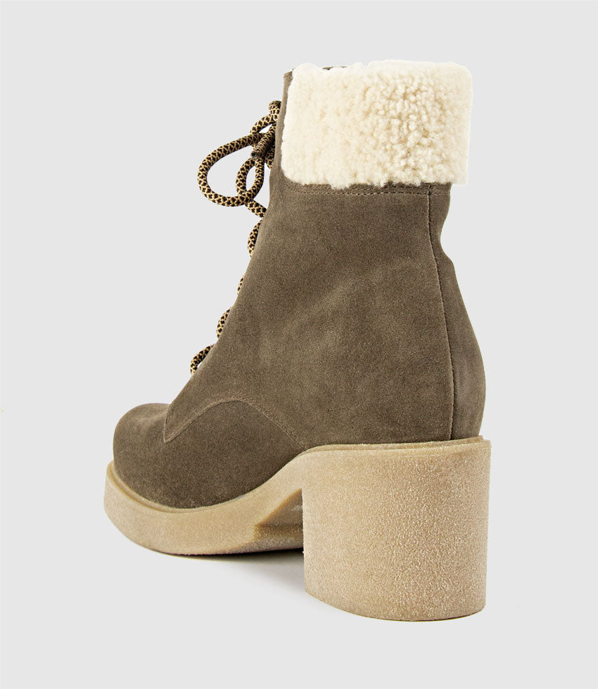 ZOOM Lace Up with Shearling in Stone Suede - Edward Meller